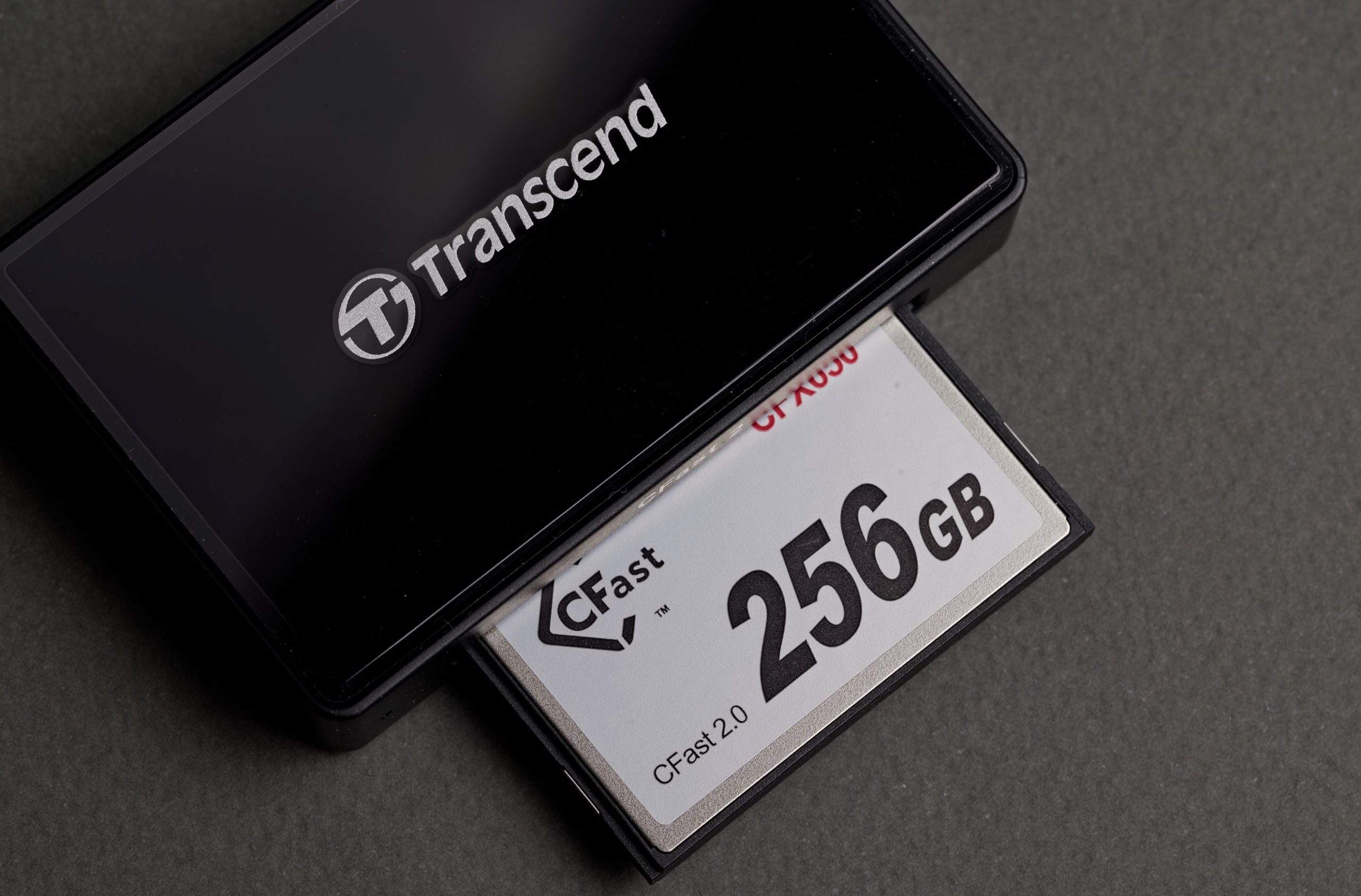 Обзор Transcend CFX650. Cамая доступная карта-памяти для кинокамер